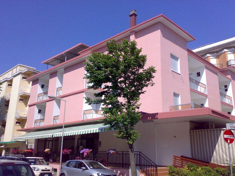 Hotel Piccari Nuova Gestione Rimini Exterior photo